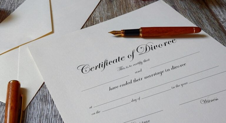 Divorce In Portugal [How-To 2022 English Guide]