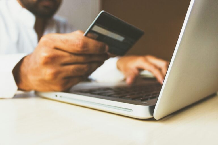Best Free Credit Card in France