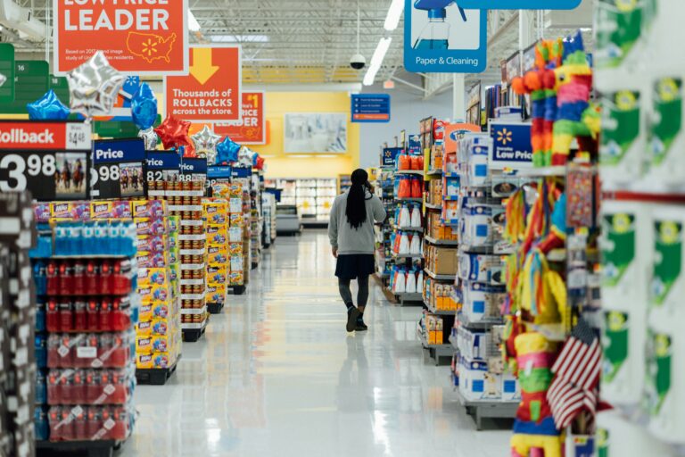 Supermarkets In Greece