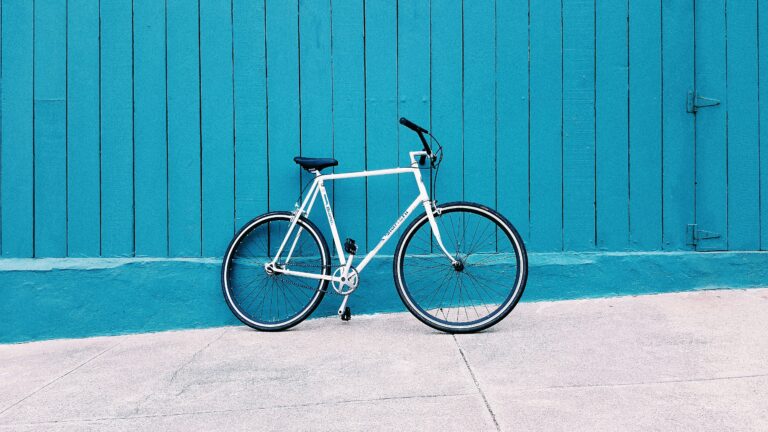 Best Bicycle Insurance In Spain [2022 English Guide]