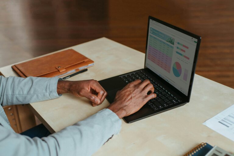 Freelancer Visa In Vietnam: The Ultimate Guide