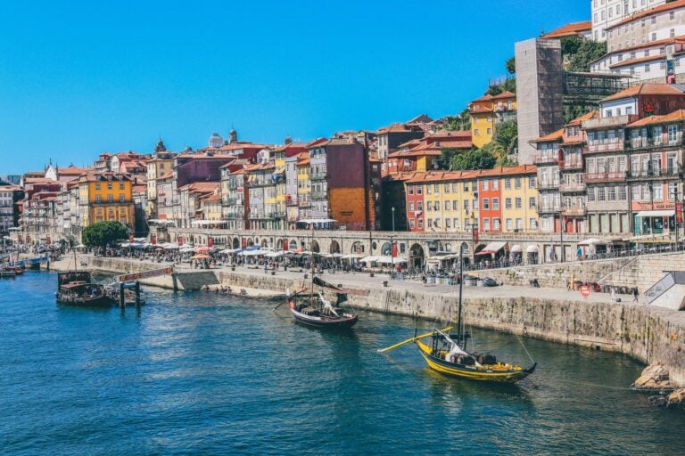 Dual Citizenship in Portugal: An Expats Guide